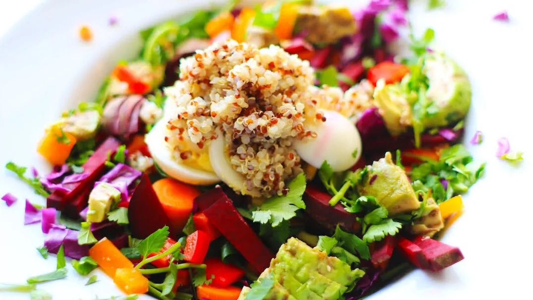 lunch recipe - Fast Protein-Packed Salad