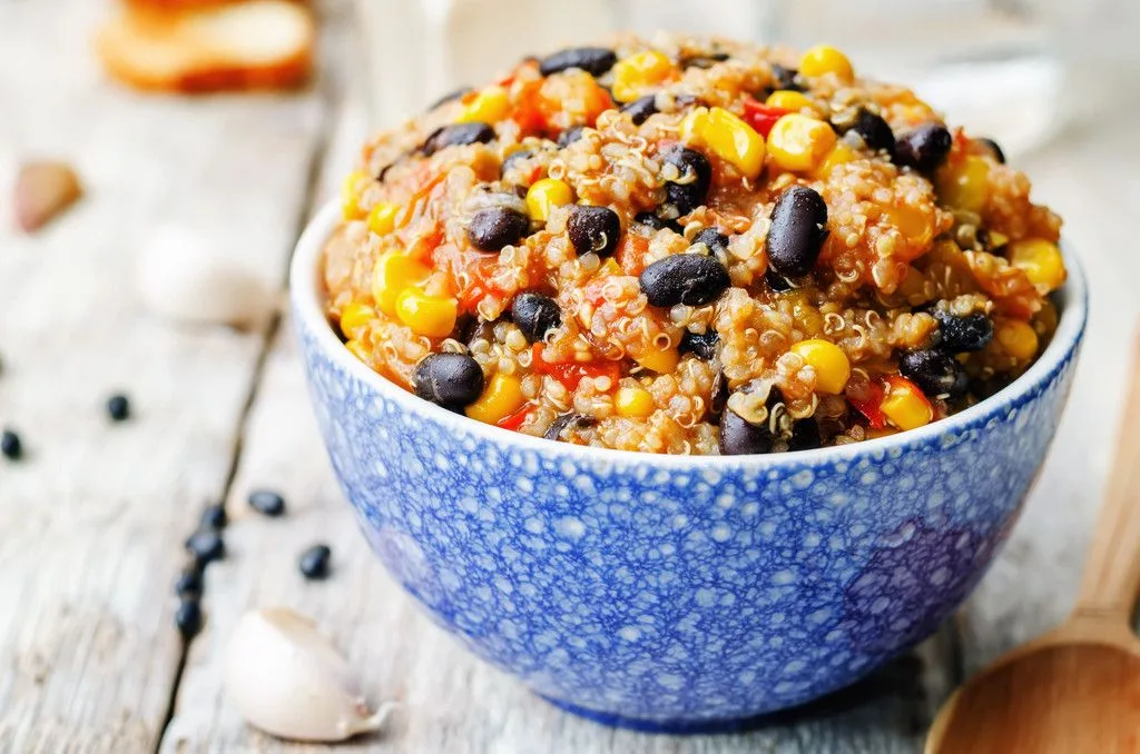 lunch recipe - Quinoa and Black Bean Bowl
